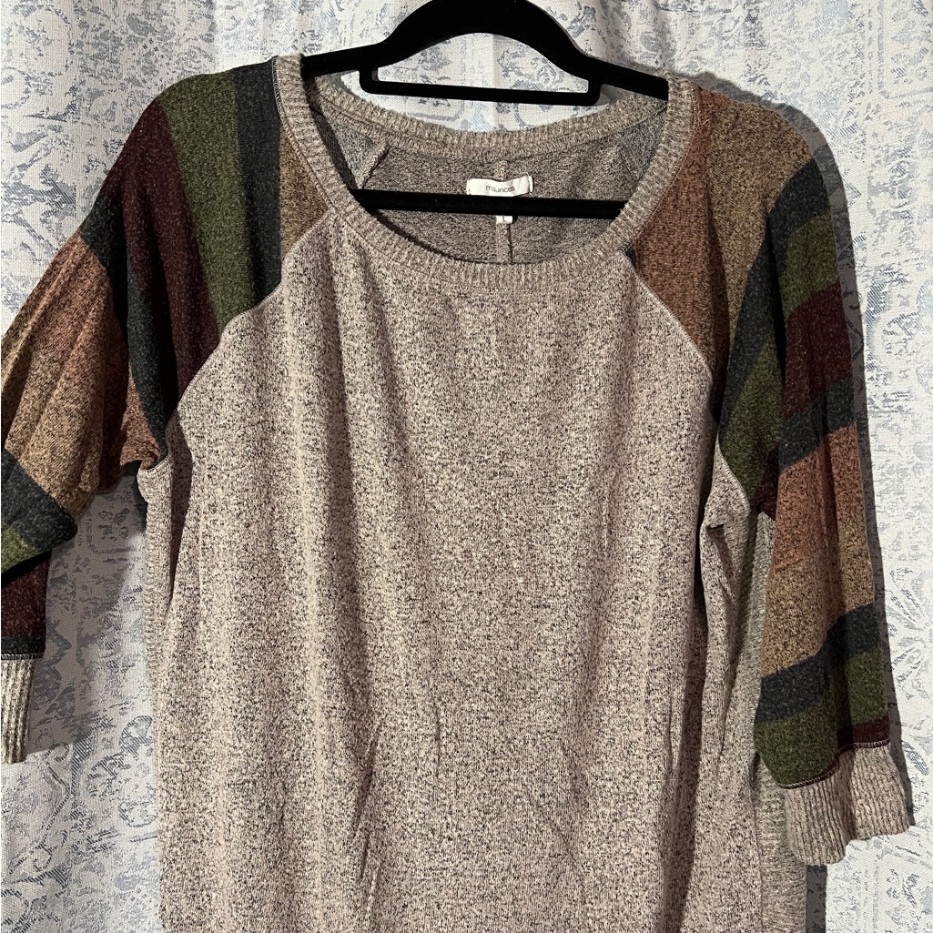 Maurices Pullover.